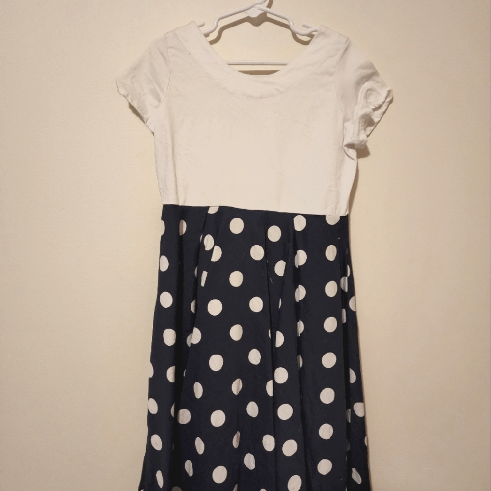 Girls dress
